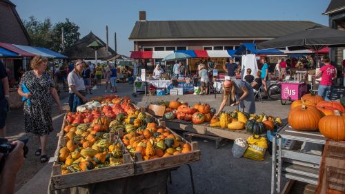 Pompoenmarkt Veldzicht — markt-eten in Noordwijk